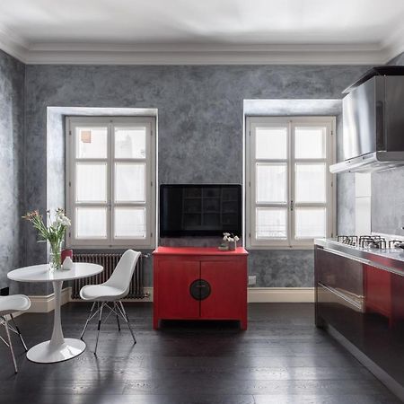 Iflat A Sparkle Of Red In Trastevere 로마 외부 사진